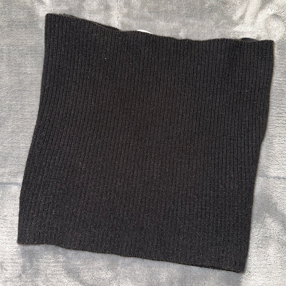Black Ribbed Tube Top